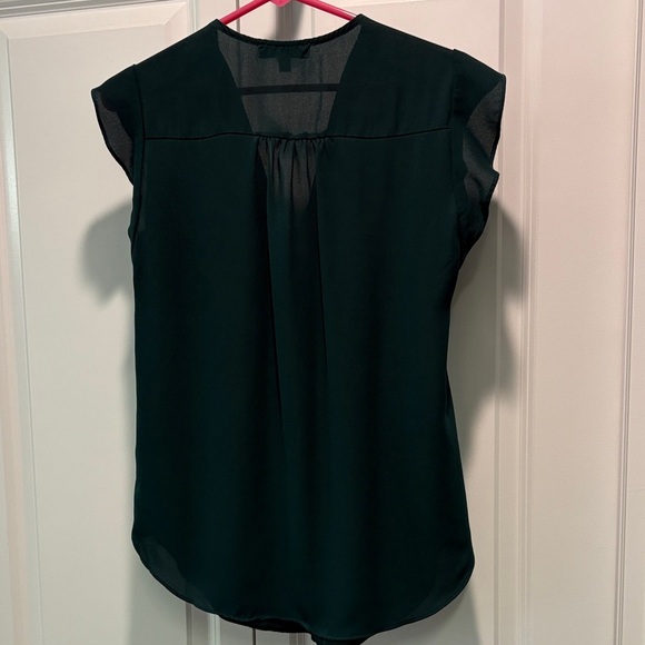 Chaus Women's Deep Green Flutter Sleeve Blouse - Picture 4 of 4